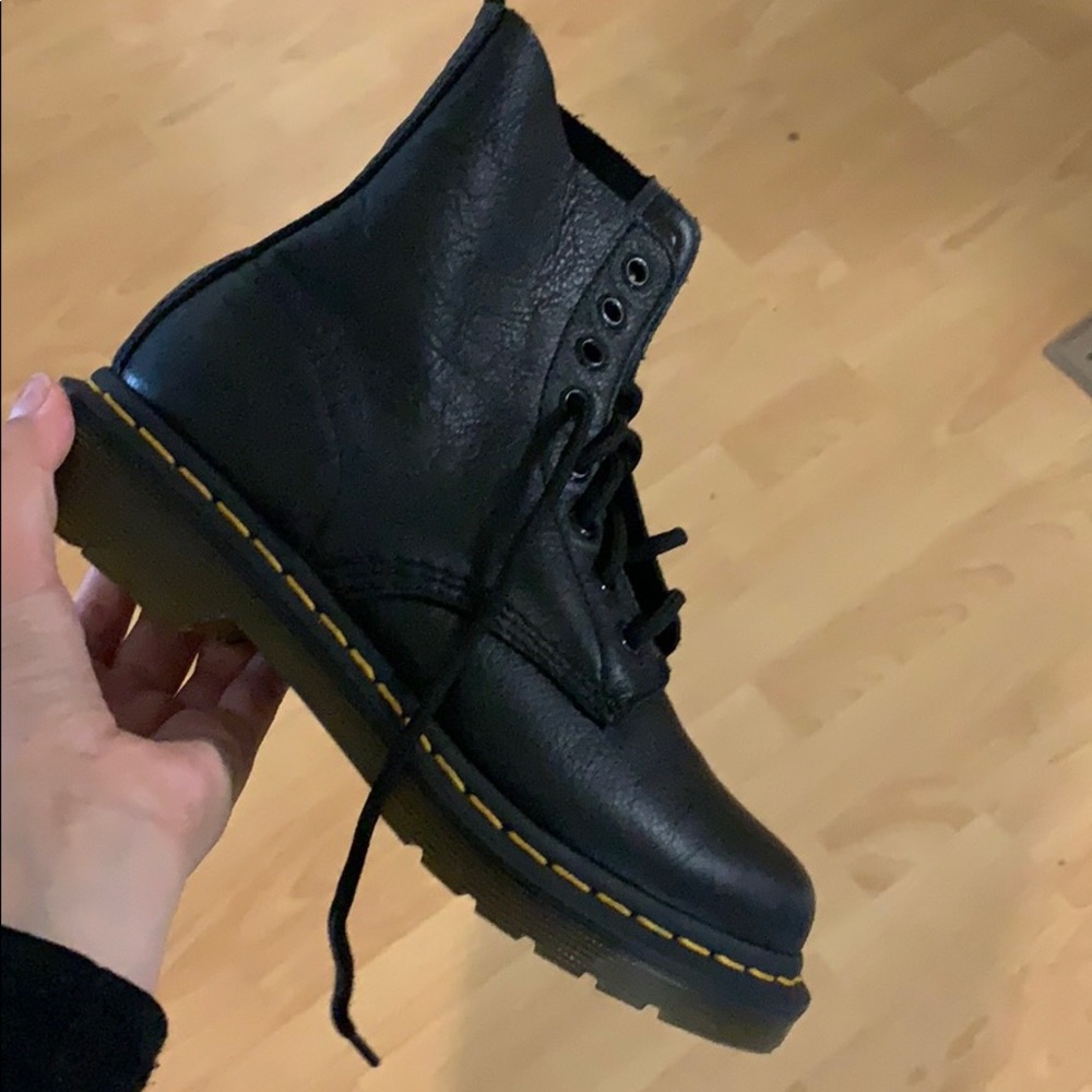 Dr.Martens